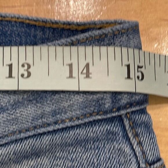 Weekday Womens Body High Rise Bleecker Cone Mom Jeans Light Wash Size 29‎ - Picture 11 of 13